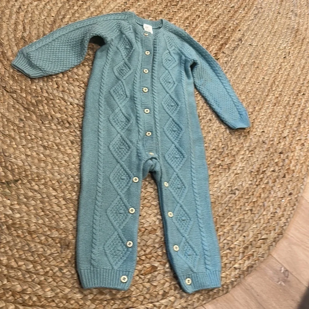 H&M Knit Sweater One Piece button down 12/18m